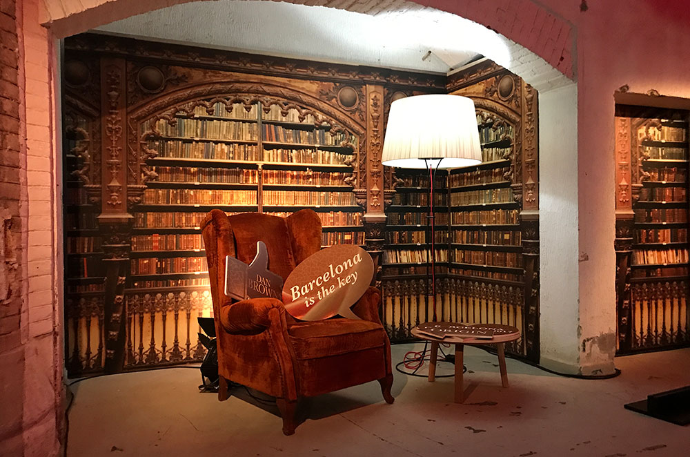 Photocall especial tipo libreria para evento literario en Madrid