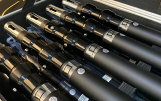 alquiler de pipeandrape en Madrid con mastiles de hasta 5mts de altura.