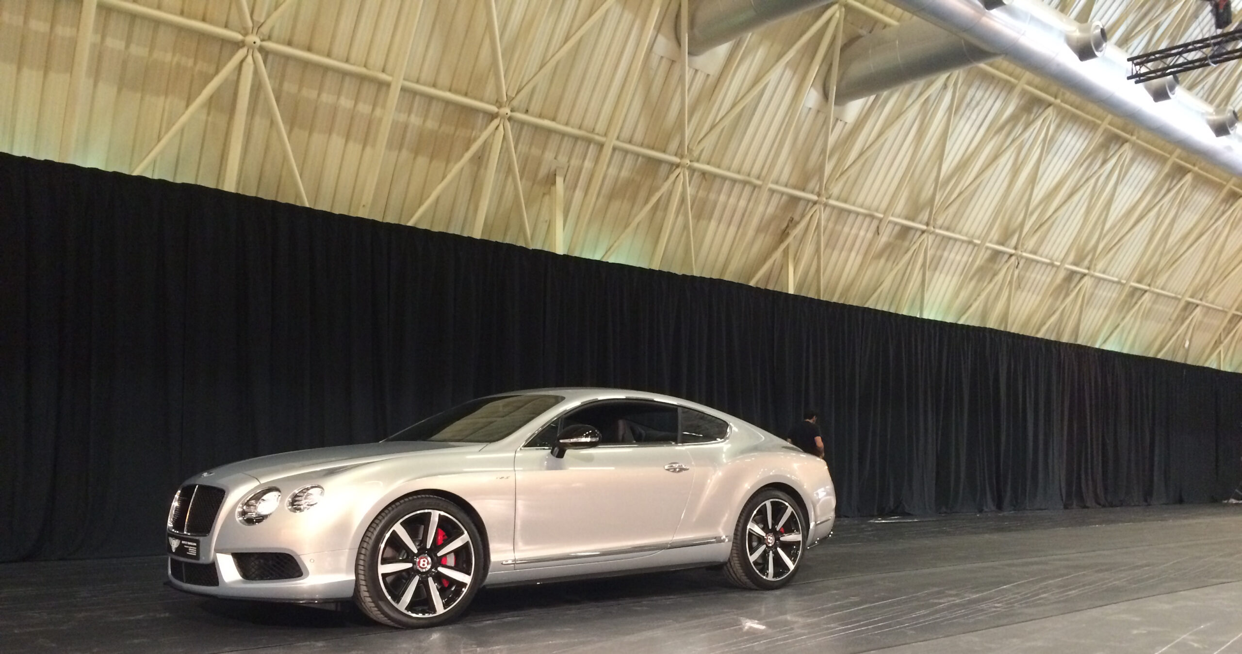 film-shoot-blackout-masking-spain-drape-hire (3) film-shoot-blackout-masking-spain-drape-hire