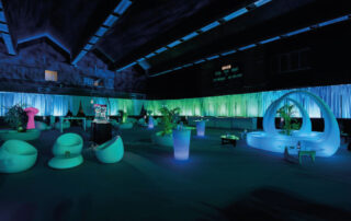 transformación de naves para eventos corporativos